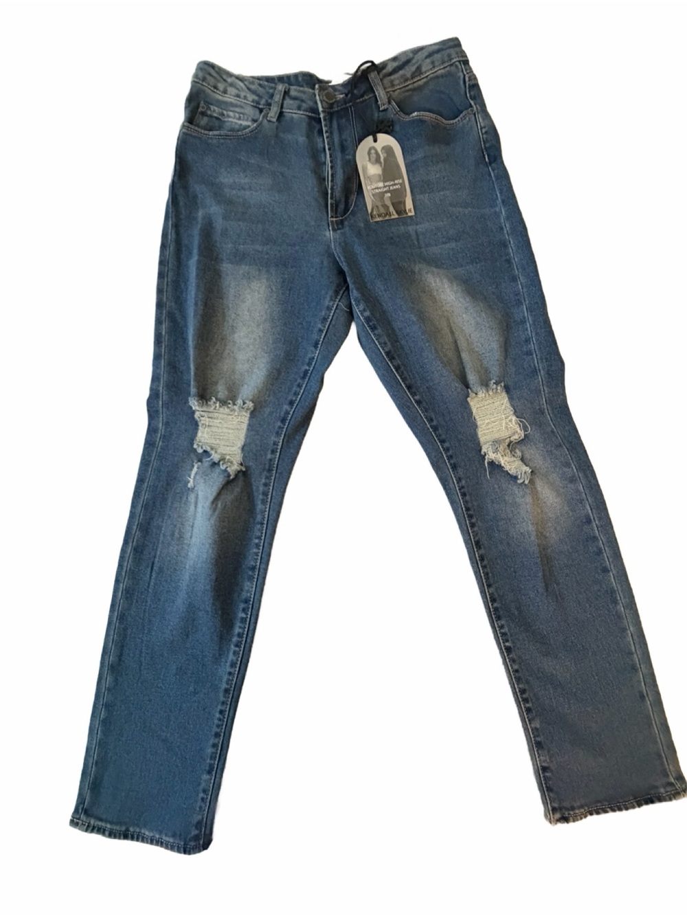 Kendall & Kylie "The Icon" High Rise Straight Leg Distressed Jeans. NWT. 7/8